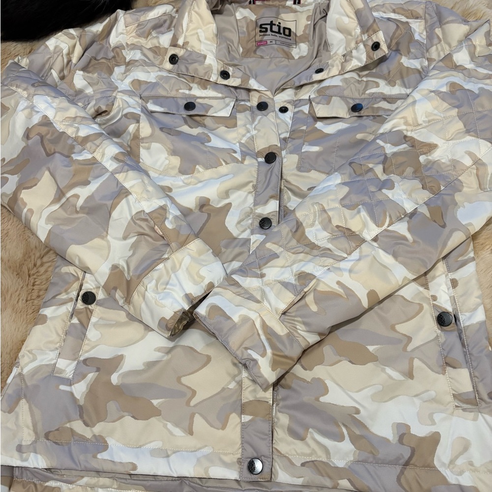 Stio Camo Utility Jacket - Beige and Cream